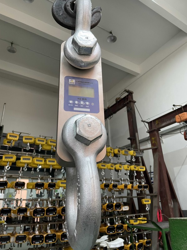 300吨数显测力计 数据记录完整